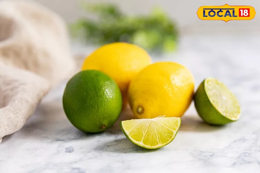 लिंबाचा रस नैसर्गिक ब्लीच म्हणून काम करतो आणि मीठ सौम्य स्क्रबर म्हणून काम करतो. दोन्ही मिसळा आणि डाग असलेल्या भागावर लावा, नंतर थोड्या वेळाने ब्रशने हळूवारपणे स्क्रब करा. यामुळे केवळ डागच नाही तर वास देखील निघून जाईल, ज्यामुळे कपडे पुन्हा स्वच्छ आणि ताजे दिसतील.