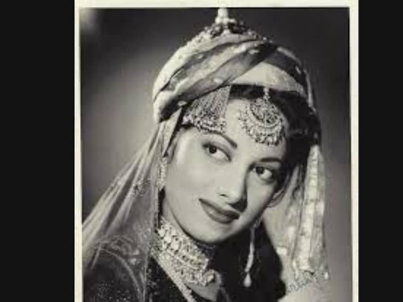 कज्जनबाईंच्या गाण्याच्या कौशल्यामुळे त्यांची ओळख वाढू लागली. त्यांच्या एका परफॉर्मन्ससाठी त्या काळात त्यांना २५० ते ३०० रुपये मिळत असत. त्यांच्या याच टॅलेंटमुळे निर्माते जमशेद मदन यांनी त्यांना आपल्या आगामी चित्रपटासाठी कास्ट केले. हा चित्रपट होता, भारतातील दुसरा बोलपट 'शिरीन फरहाद'.