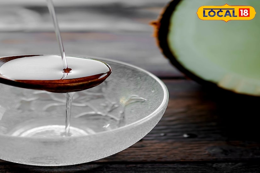 चमकदार रंग राखण्यासाठी मॉइश्चरायझिंग हा सर्वात महत्वाचा टप्पा आहे. रात्री थोडेसे कोमट नारळाचे तेल किंवा बदाम तेल लावल्याने त्वचा खोलवर मऊ होते. त्यातील जीवनसत्त्वे थकवा कमी करतात आणि कोरडेपणा दूर करतात. तुमचा चेहरा पूर्वीपेक्षा अधिक तेजस्वी दिसेल.