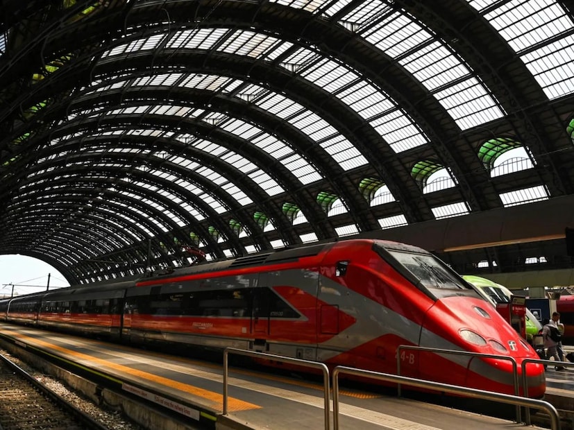  हाय-स्पीड तंत्रज्ञानाचा हा पराक्रम इतका प्रगत आहे की लोक त्याला विज्ञान कथा चित्रपटातील दृश्य म्हणत आहेत आणि विनोदाने विचारत आहेत, 