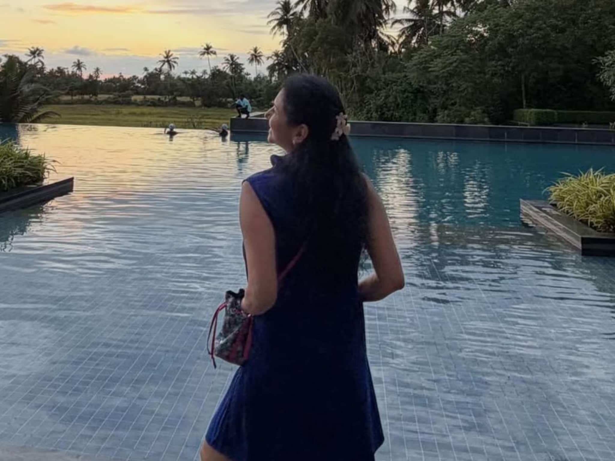 Dharmendra Daughter-in-law : आमिर खानची हिरोईन, धर्मेंद्रची सून बनण्यासाठी सोडलं हॉलिवूड, पॅन इंडिया स्टार आता जगतेय असं आयुष्य...