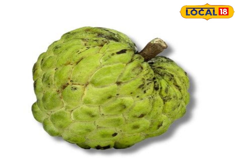 बऱ्याचदा, देठाकडे पाहून फळाची स्थिती निश्चित करता येते. जर हा भाग थोडा मऊ आणि थोडासा उघडा वाटत असेल तर फळ पिकलेले आहे. खूप कोरडे किंवा कठीण भाग हे दर्शविते की फळ कच्चे आहे.