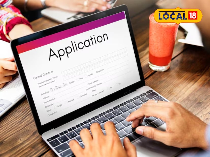  ई-लिलावासाठी नोंदणी आणि अर्ज प्रक्रिया अधिकृतपणे सुरू झाली असून इच्छुक अर्जदारांनी www.eauction.mhada.gov.in<br />या संकेतस्थळावर जाऊन सर्वप्रथम नाव नोंदणी करणे आवश्यक आहे. नोंदणी करताना वैयक्तिक तपशील, आवश्यक कागदपत्रे आणि संपर्क माहिती अचूकपणे भरावी. चुकीची माहिती दिल्यास अर्ज बाद होऊ शकतो.