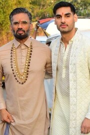 सुनील शेट्टीची सून होणार ही मराठी अभिनेत्री; रितेश देशमुखच्या सिनेमात केलंय काम सुनील शेट्टीची सून होणार ही मराठी अभिनेत्री; रितेश देशमुखच्या सिनेमात केलंय काम