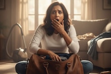 बॅग उघडताच थक्क झाली गर्भवती महिला; समोर आलं पार्टनरचं असं गुपित की अंगावर आला काटा