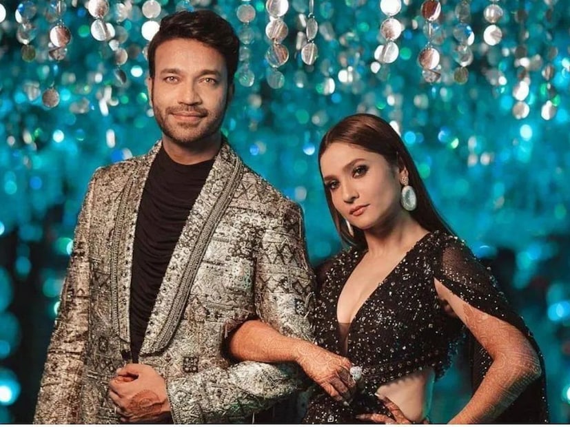  अंकिता लोखंडे (Ankita Lokhande) : अंकिता लोखंडे आणि विकी जैन टीव्हीतील लोकप्रिय जोडप्यांपैकी एक आहेत. अनेकदा अंकिताच्या प्रेग्नंसीच्या चर्चा समोर आल्या आहेत. अनेक मिडिया रिपोर्ट्समध्ये अंकिता प्रेग्नंट असल्याचा दावा करण्यात आला आहे. यावर 'पवित्र रिश्ता' फेम अभिनेत्रीने स्पष्टीकरण दिलं होतं की तिने अद्याप बाळाचा विचार केलेला नाही.