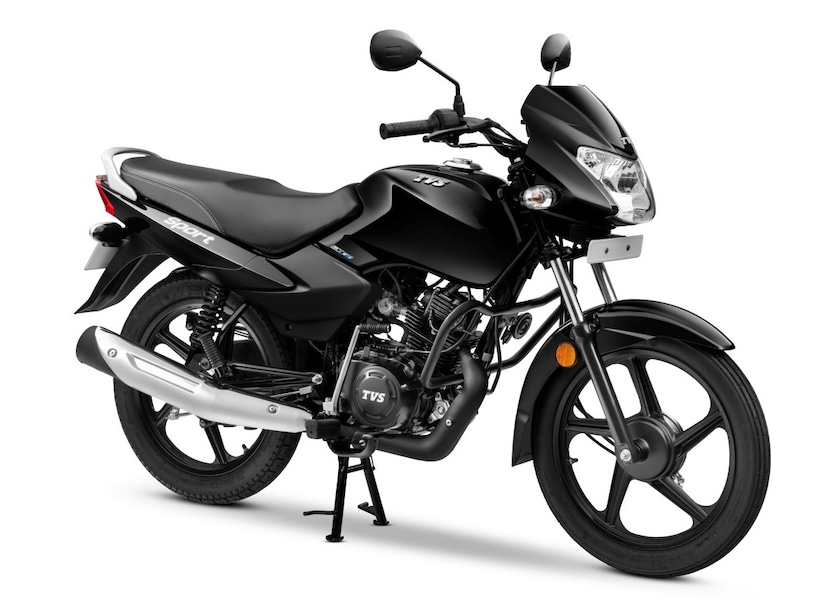 TVS Sport : टीव्हीएस स्पोर्ट ही आणखी एक बाईक तिच्या उत्कृष्ट मायलेज आणि कमी किमतीसाठी ओळखली जाते. या बाईकलाही GST कपातीचा फायदा होत आहे. परिणामी, त्याची सुरुवातीची किंमत आता ₹55,100 एक्स-शोरूम आहे.