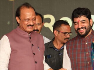 अजित पवार-मुरलीधर मोहोळ