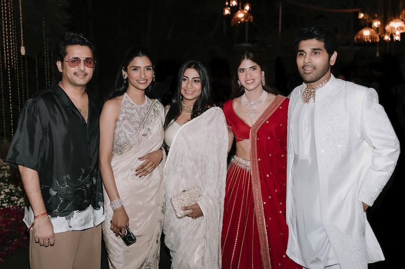 याव्यतिरिक्त, अभिनेते चिरंजीवी, नागा बाबू, पवन कल्याणची पत्नी अन्ना लेजनेवा, साई दुर्गा तेज आणि वैष्णव तेज यांनीही उपस्थिती दर्शवली.