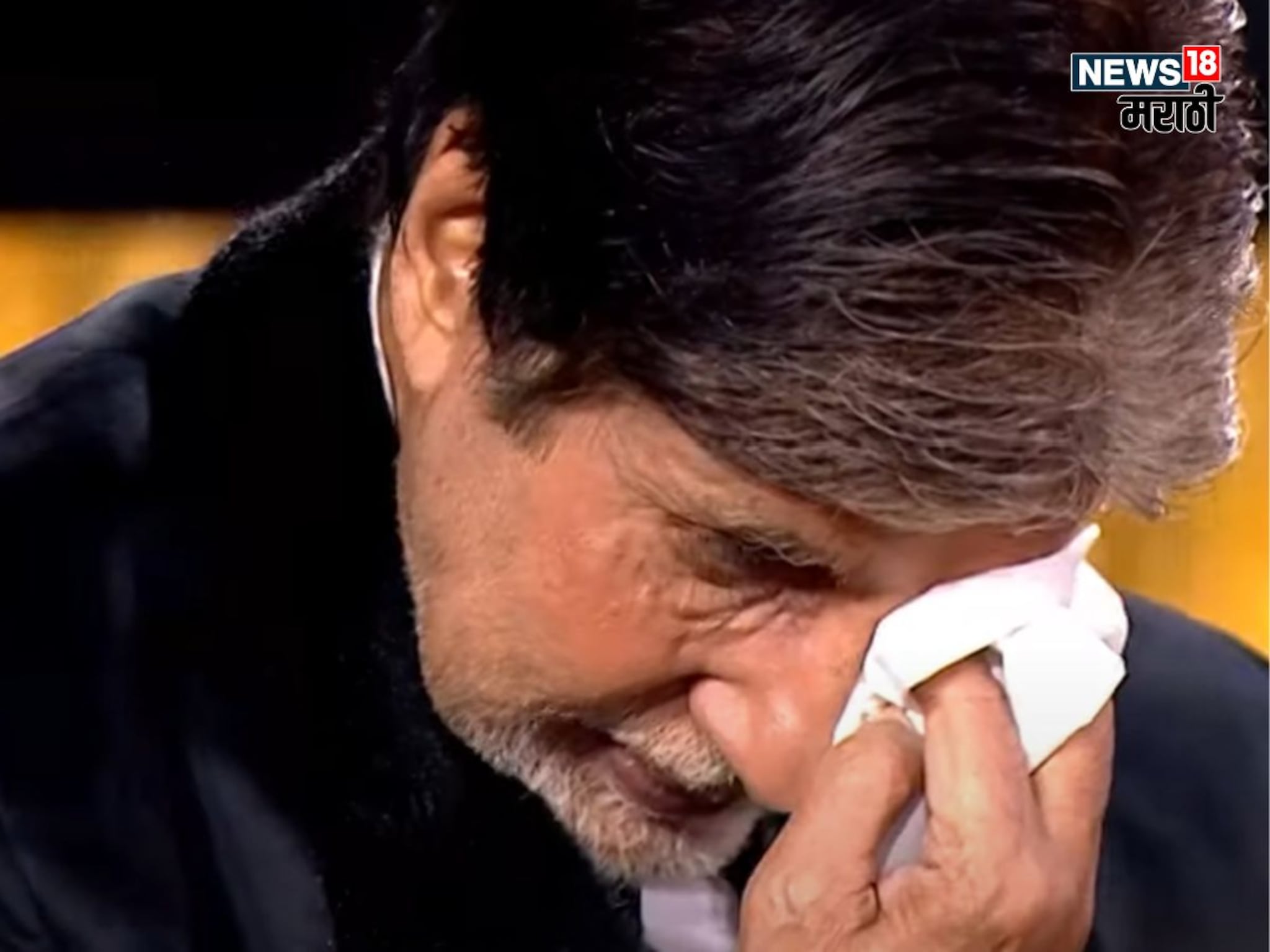 'सर्व सोडून जात आहेत...', अमिताभ बच्चन भावूक, व्यक्त केलं दु:ख