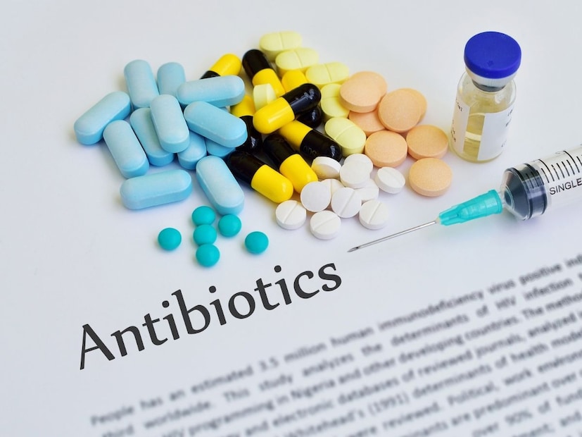 रुग्णाला बॅक्टेरिया इन्फेक्शन असतात अँटिबायोटिक्स रेजिस्टंटवर उपचार करणं जवळपास अशक्यच आहे.  रेजिस्टंट बॅक्टेरिया शरीरावर हल्ला करत राहतात. मग कितीही स्ट्राँग, शेवटच्या लाइनमधील ट्रगही काम करत नाही. बॅक्टेरियाच्या विषामुळे 24 तासांत मृत्यू होऊ शकतो. योग्य औषध ओळखणारा रिपोर्ट येण्यात 5-6 दिवस लागू शकता. त्या कालावधीत कित्येक रुग्णांचा मृत्यू होतो.