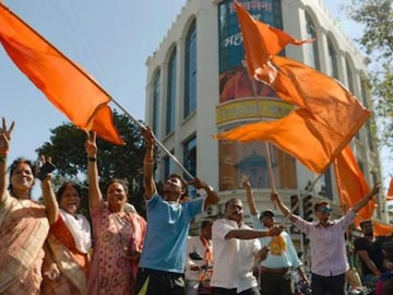 बीएमसीची रणधुमाळी! ठाकरेंच्या बालेकिल्ल्यात महायुती देणार ठस्सन, दादर-माहीममध्ये चुरस!