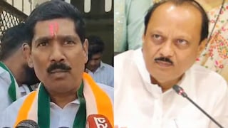 बजरंग सोनवणे आणि अजित पवार बजरंग सोनवणे आणि अजित पवार