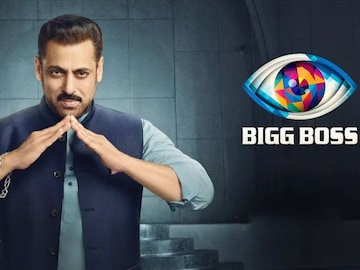 Bigg Boss 19 मध्ये होणार या वाइल्ड कार्डची एन्ट्री, नेटवर्थ ऐकून व्हाल शॉक Bigg Boss 19 मध्ये होणार या वाइल्ड कार्डची एन्ट्री, नेटवर्थ ऐकून व्हाल शॉक
