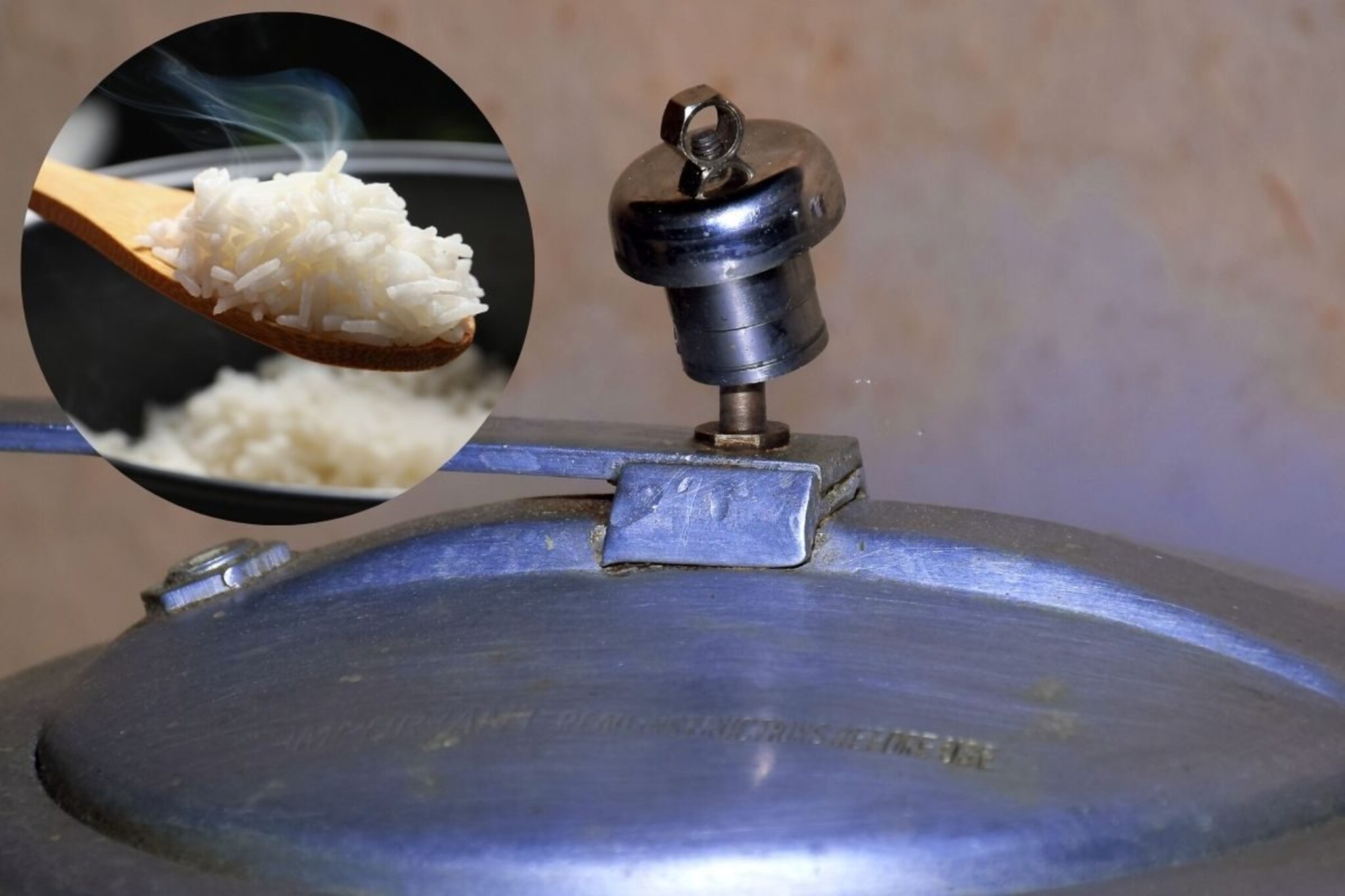 Kitchen Tips : कुकरमध्ये भात शिजवताना किती शिट्ट्या कराव्या? सरसकट 3 तर नाहीच, मग किती?