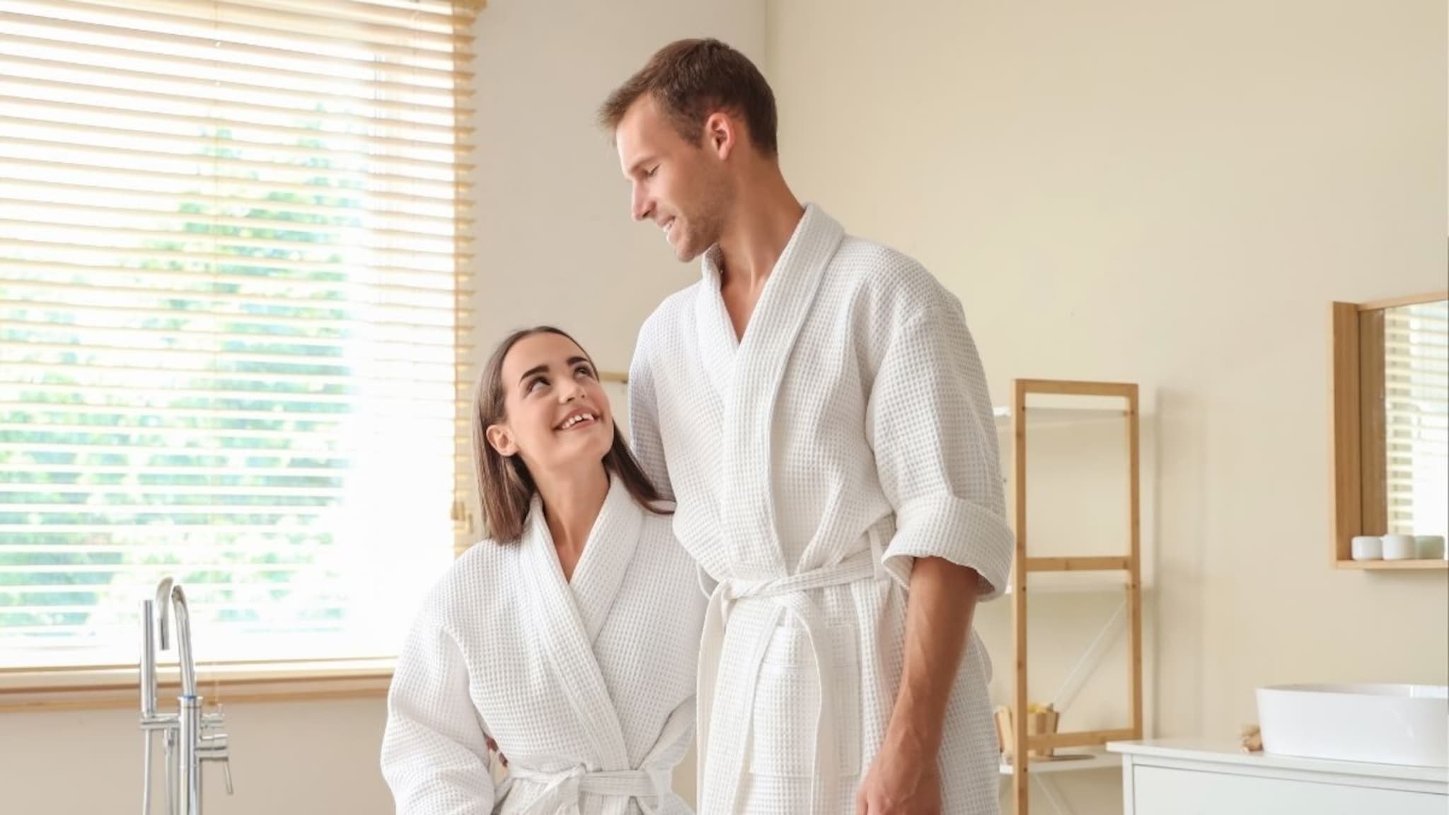 Honeymoon Hotel : हनीमूननंतर हॉटेलमधील या वस्तू तुम्ही बिनधास्त घरी नेऊ शकता, त्याही FREE; कुणीच सांगणार नाही हे सीक्रेट