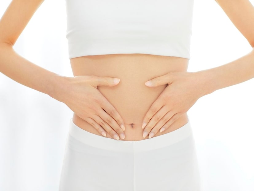 प्रत्येक महिन्याला एकदाच ओव्ह्युलेशन होतं, म्हणजे अंडाशयातून स्त्रीबीज बाहेर पडतं. म्हणजे प्रत्येक सायकलमध्ये फक्त 4-5 दिवस असे असतात ज्यामध्ये प्रेग्नन्सीची शक्यता सगळ्यात जास्त असते. प्रत्येक महिन्याला एकदाच ओव्ह्युलेशन होतं, म्हणजे अंडाशयातून स्त्रीबीज बाहेर पडतं. म्हणजे प्रत्येक सायकलमध्ये फक्त 4-5 दिवस असे असतात ज्यामध्ये प्रेग्नन्सीची शक्यता सगळ्यात जास्त असते.