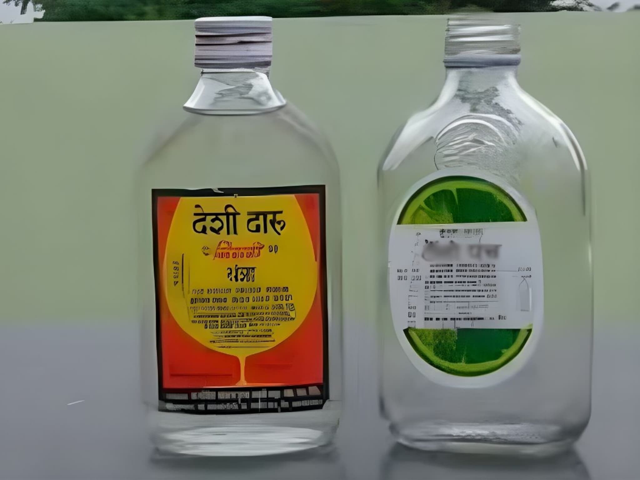 Alcohol : देशी आणि इंग्रजी दारू, बनवण्याची पद्धत सारखीच; मग एक स्वस्त, दुसरी महाग, असं का?
