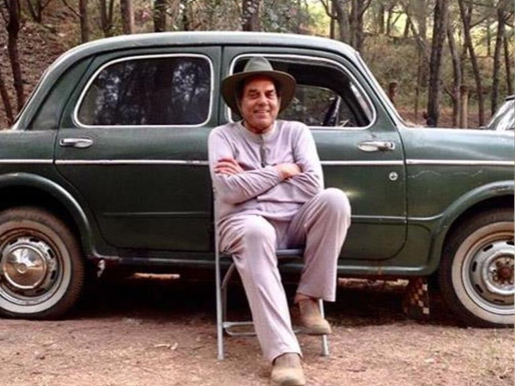 Dharmendra News:  धर्मेंद्र यांनी ६० वर्षापूर्वी खरेदी केलेली कार, आजही ठेवलीय जपून,  हे खास गुपित!