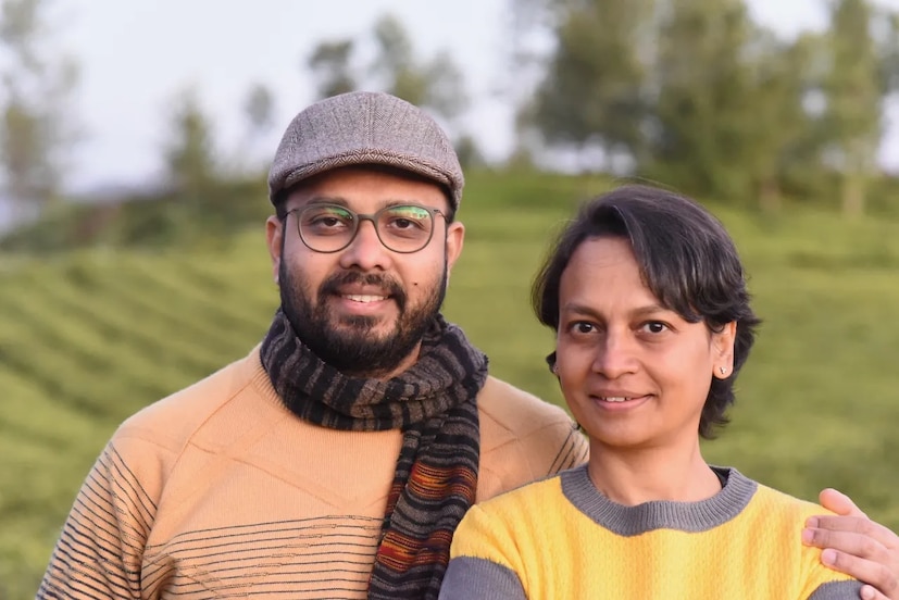 हे फाउंडेशन हस्तकला उत्पादनांशी जोडलेले एक सामाजिक उपक्रम होते. सुरुवातीला त्यांनी गावातील महिलांना भरतकाम (कढई) आणि इतर कलाकुसरीच्या वस्तू बनवण्याचे प्रशिक्षण दिले. कालांतराने, या उपक्रमाला व्यावसायिक स्वरूप देण्याच्या गरजेतून, २०२३ च्या सुरुवातीला 'द गुड गिफ्ट'ची स्थापना झाली. अनेक उत्पादनांवर प्रयोग केल्यानंतर, त्यांनी कापडी बाहुले आणि खेळण्यांवर अधिक लक्ष केंद्रित केले.