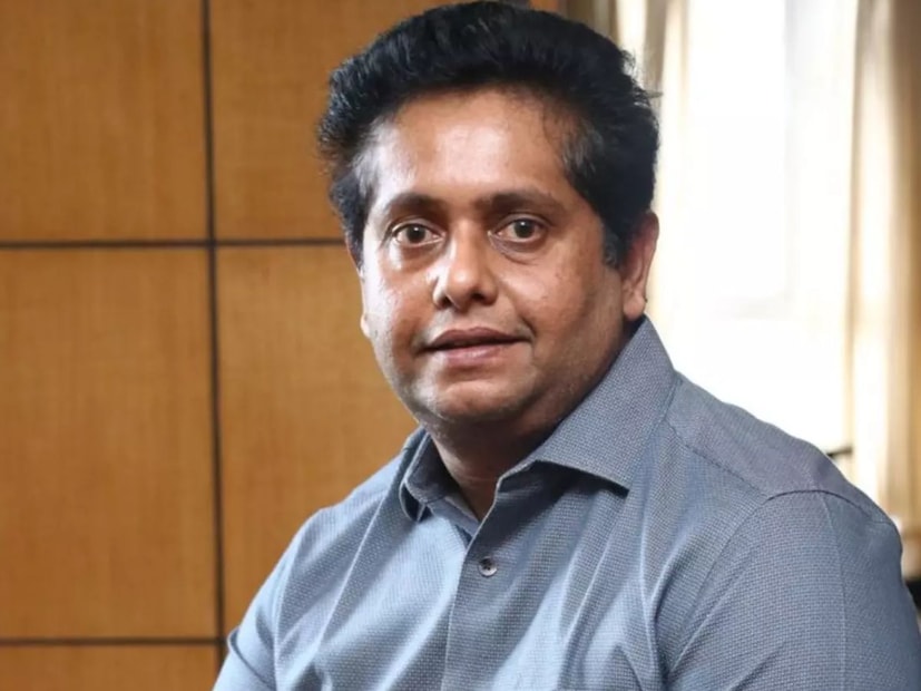  जीतू जोसेफ पुढे म्हणाले,"जॉर्जकुटी आणि त्याचे कुटुंबिय बदलत्या वेळेसोबत कसे बदलत आहे हे दाखवण्याचा माझा प्रयत्न असेल. 'पार्ट 2' हिट झाल्यामुळे 'पार्ट 3' सुपरहिट करण्यासाठी मी काही विशेष प्रयत्न करत नाही आहे. ऑर्गेनिक पद्धतीनेच काम सुरू आहे".