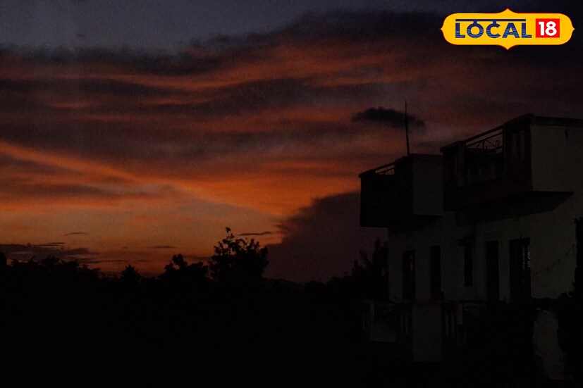 सांगली जिल्ह्यात मागील 24 तासात 27.5 अंश सेल्सिअस तापमानाची नोंद झाली. तसेच 0.9 मिलिमीटर पावसाची नोंद झाली. आज जिल्ह्यात ढगाळ आकाशासह हलक्या पावसाची शक्यता वर्तवण्यात आली आहे. यावेळी पारा 31 अंशावर राहील. 