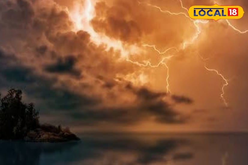 सोलापूर जिल्ह्यात मंगळवारी 33.2 अंश सेल्सिअस कमाल तापमानाची नोंद झाली. आज विजांसह पावसाची शक्यता असल्याने येल अलर्ट जारी करण्यात आला आहे. यावेळी पारा 33 अंशावर पोहचण्याचा अंदाज आहे.