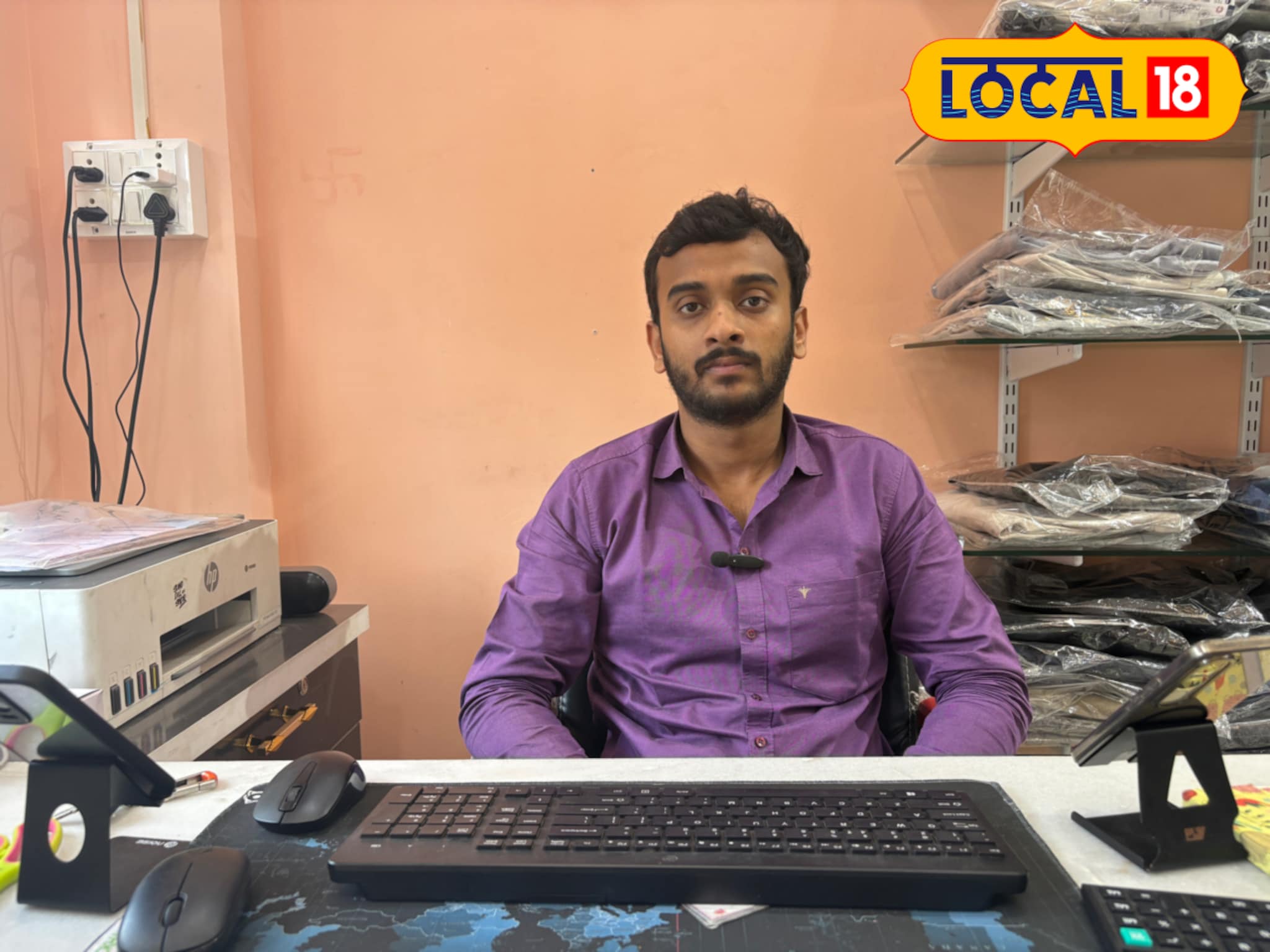 दिव्यांग तरुणाने स्वत:च्या मेहनतीवर उभारले साम्राज्य, व्यवसायातून करतो दमदार कमाई