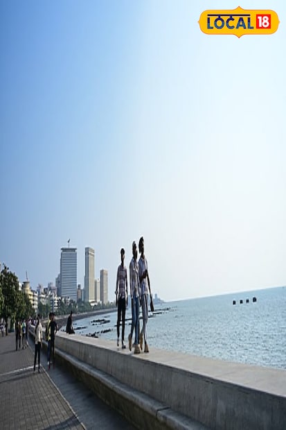 मुंबईसह कोकणात देखील तापमानात मोठी घट झालीये. सकाळी आणि संध्याकाळी थंडी जाणवत असून पारा 20 अंशांच्या खाली आला आहे. तर हवामान कोरडे आणि आकाश निरभ्र आहे. मुंबईसह कोकणात देखील तापमानात मोठी घट झालीये. सकाळी आणि संध्याकाळी थंडी जाणवत असून पारा 20 अंशांच्या खाली आला आहे. तर हवामान कोरडे आणि आकाश निरभ्र आहे.