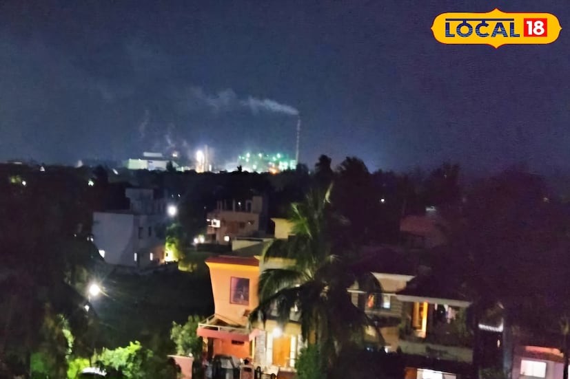 कोल्हापूरमध्ये देखिल गारठा वाढत असून दिवसाची सुरुवात साधारण 15 अंश सेल्सिअसच्या किमान तापमानाने होवून, जसजसा दिवस पुढे जाईल तसतसे कमाल तापमान 29 अंश सेल्सिअसवर जाण्याची शक्यता आहे. सकाळी दाट धुक्यासह पडलेल्या थंडिचा गारवा दिवसभर टिकून राहिल. दुपारी उन्हाचा चटका वाढला तरी सुर्य घसरटिला लागताच पुन्हा वातावरणातील गारठा वाढण्याची शक्यता आहे.