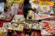 मार्गशीर्ष गुरुवारसाठी देवीचे मुखवटे, फक्त 100 रुपयांपासून, मुंबईत इथं करा खरेदी