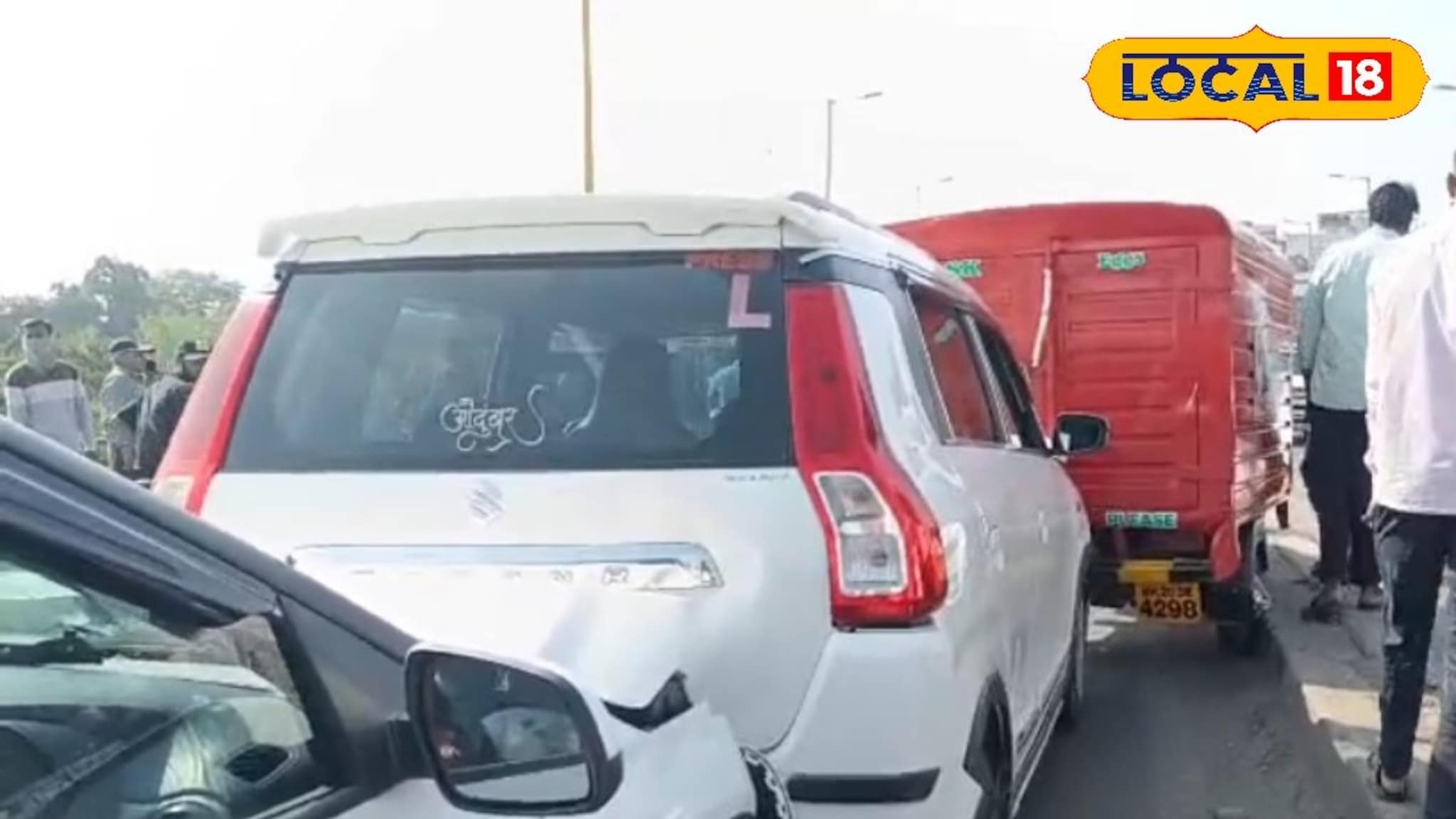 अचानक ब्रेक मारला अन् चिमुकल्याचा जीव गेला, छ. संभाजीनगरमध्ये विचित्र अपघात, उड्डाणपुलावर काय घडलं?