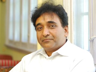 आयएएस राजेश अग्रवाल