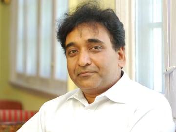 आयएएस राजेश अग्रवाल