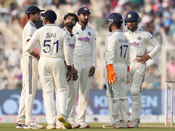 'या चौघांना ड्रेसिंग रूममधून हाकला...' 5 खेळाडूंची एन्ट्रीच टीम इंडियाला वाचवणार