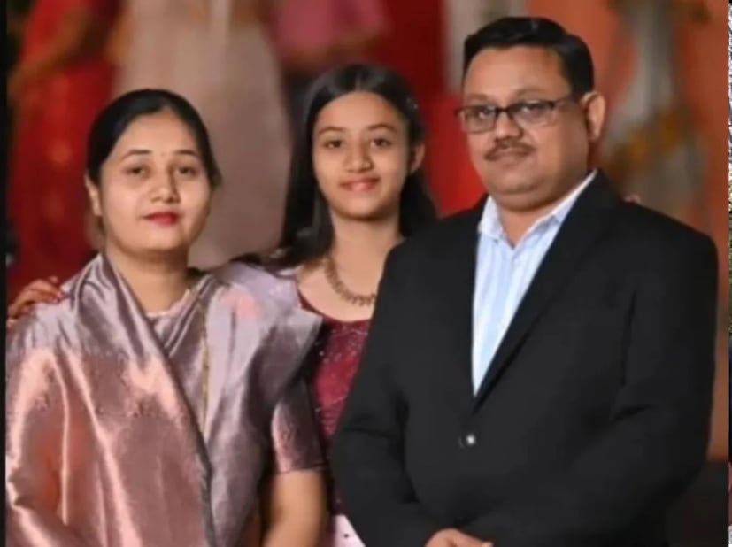 जळगावमधून आज सकाळीच एक धक्कादायक घटना समोर आली होती. तेलगंणाहून लग्नासाठी जळगाव खान्देश येथे येणारं एक जोडपं अचानक रस्त्यात गायब झाल्याची घटना घडली होती. 