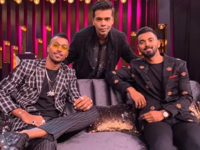  हार्दिक पांड्या आणि के. एल. राहुल 2019 मध्ये कॉफी विथ करण मध्ये आले होते. या दरम्यान हार्दिकने महिलांबाबत काही वादग्रस्त विधानं केली होती. त्याने आपल्या वैयक्तिक आयुष्याबद्दल बोलताना आपली वर्जिनिटी कशी गमावली याबाबत खुलासा केला होता.