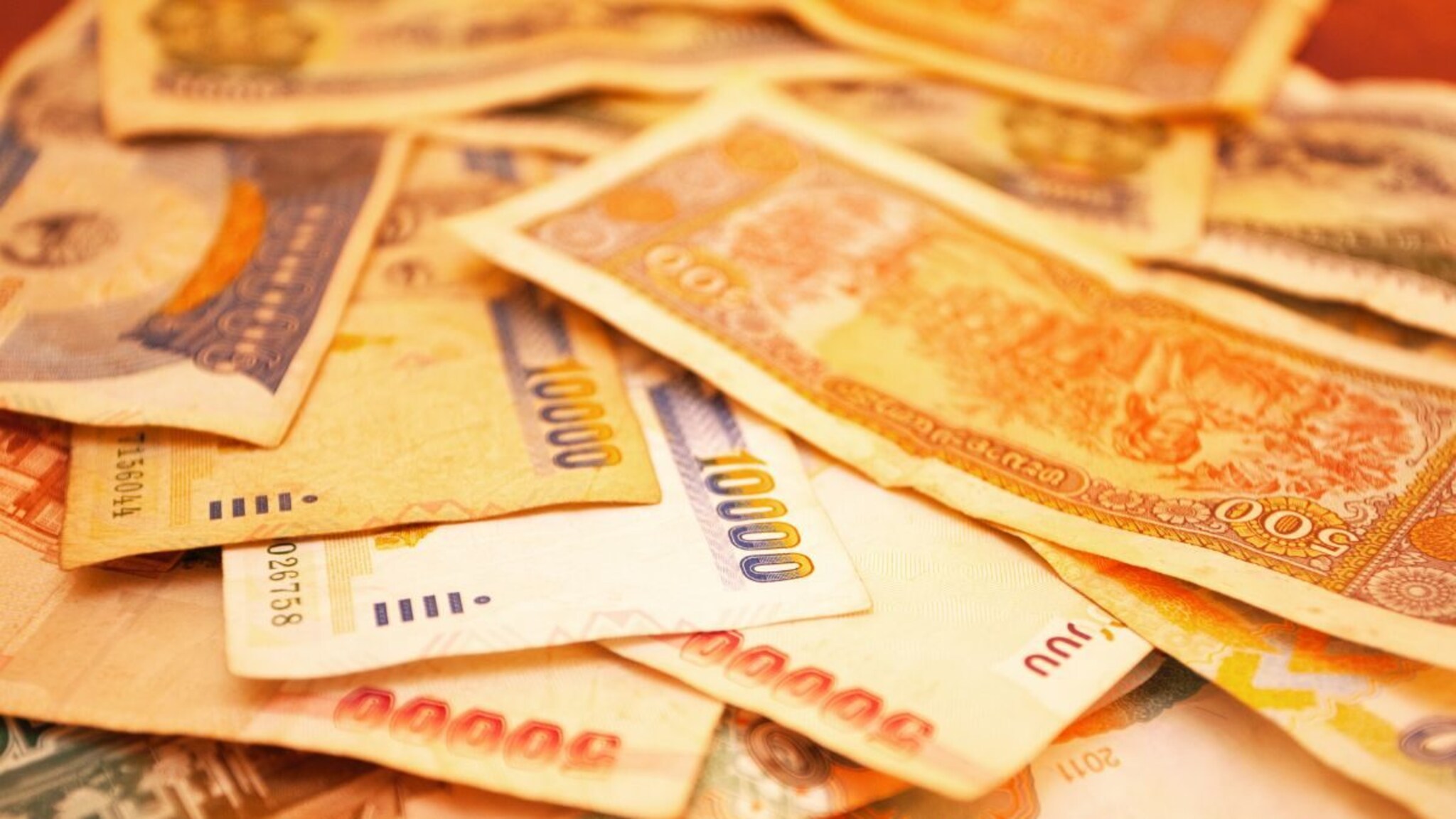 'या' देशात गेल्यावर प्रत्येक भारतीय बनतो ‘कोट्यधीश’, फक्त ₹1000 मध्ये मिळतो फाइव्ह स्टार हॉटेलचा आनंद