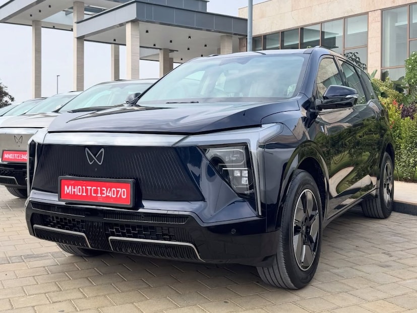 Mahindra XEV 9S  च्या किंमतही जाहीर करण्यात आली आहे. भारतात या ७ सीटर एमपीव्हीची किंमत  19.95 लाख रुपयांपासून एक्&#x200d;स शोरूम सुरू होते.  Mahindra XEV 9S चं टॉप व्हेरिएंटची एक्&#x200d;स शोरूम किंमत 29.45 लाख रुपये इतकी आाहे.