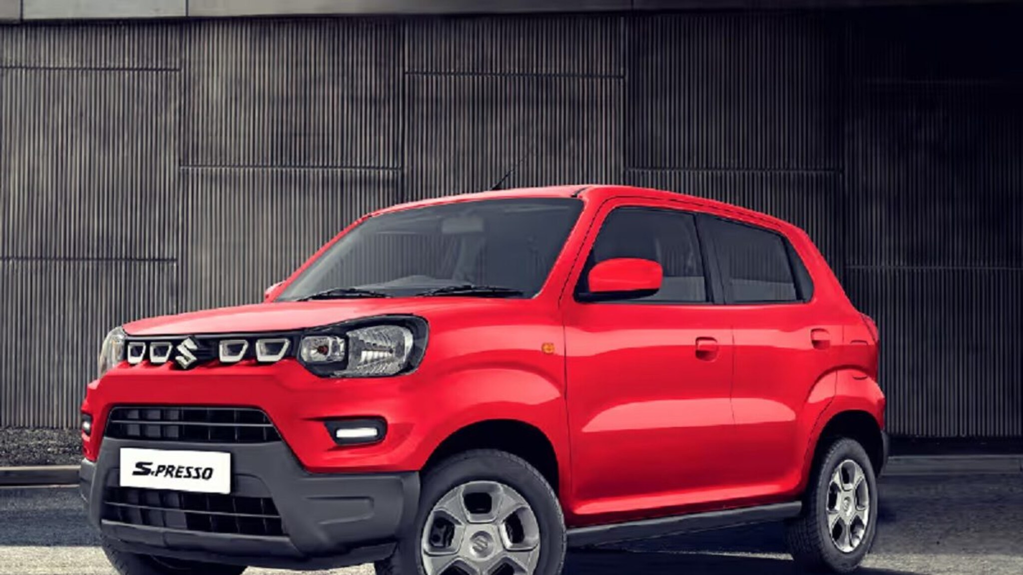 भारतातील सर्वात स्वस्त कार फक्त 50 हजारांत आणू शकता घरी! पाहा EMI किती येईल