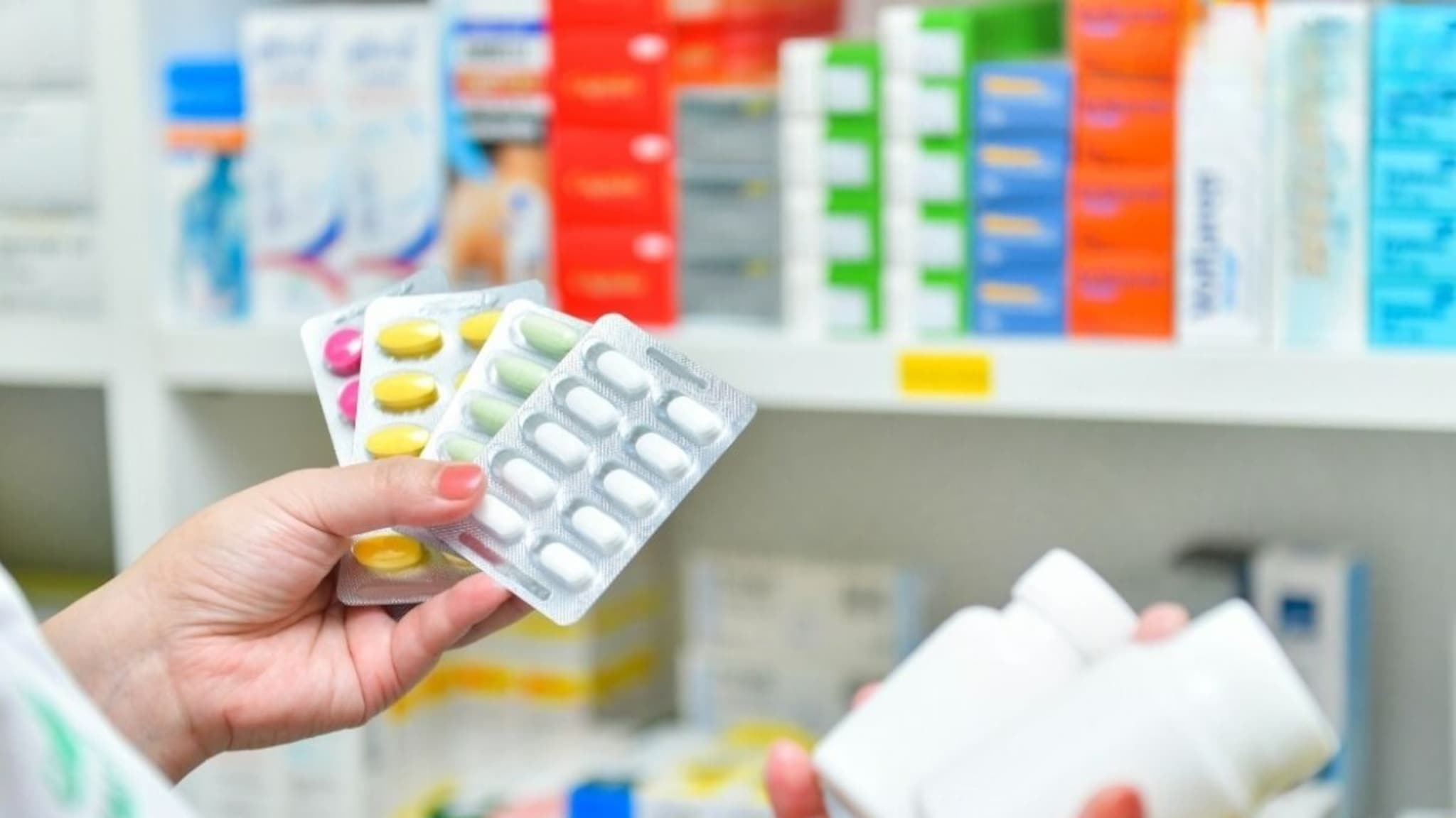 Medicine : महाग आहे, तरी भारतात सर्वात जास्त विकलं जातंय हे औषध, करतं जबरदस्त काम