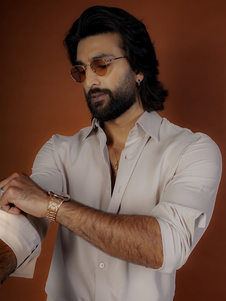 यानंतर आलेले त्याचे 'हंगामा २' (२०२१), 'यारियां २' (२०२३), 'मिरांडा ब्रदर्स' (२०२४) आणि 'नादानियां' (२०२५) यांसारखे सलग चित्रपट बॉक्स ऑफिसवर आपटले. ६ फ्लॉपनंतरही मीजानने हार मानली नाही. आता त्याचा 'दे दे प्यार दे २' हा चित्रपट १४ नोव्हेंबरला रिलीज होत आहे.