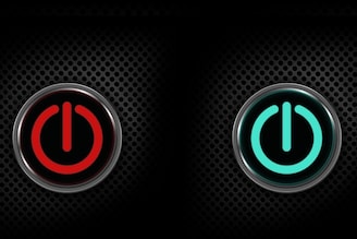 फोन रिस्टार्ट करायचा की पावर ऑफ? सीक्रेट समजलं तर मोबाईल कधीच होणार नाही खराब