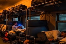 Indian Railway : ट्रेनमध्ये Reels पाहणं पडू शकतं महागात! मोबाईल वापरण्यापूर्वी रेल्वेचे हे नियम वाचाच, नाहीतर पस्तावाल