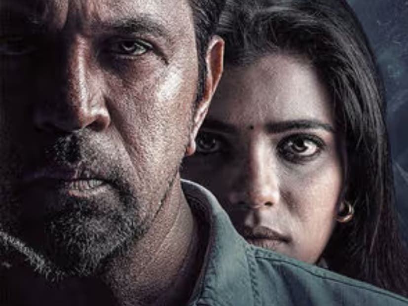  थियवर कुलाई नाडुंगा : थियवर कुलाई नाडुंगा या चित्रपटाची कथा लेथिका जेबा यांच्या मृत्युभोवती फिरणारी आहे. 21 नोव्हेंबरला रिलीज होणाऱ्या या चित्रपटात अर्जुन सरजा, ऐश्वर्या राजेश, रामकुमार गणेशन, प्रवीण राजा, लोगू एनपीकेएस आणि अबिरामी वेंकटचलम हे कलाकार मुख्य भूमिकेत होते. दिनेश लक्ष्मणने या चित्रपटाच्या दिग्दर्शनाची धुरा सांभाळली आहे.