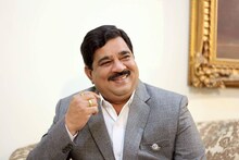 नाशिकच्या सिन्नर नगरपरिषदेच्या निवडणुकीत नवा ट्वीस्ट, ठाकरेंच्या खासदाराचा काका भाजपच्या गळाला