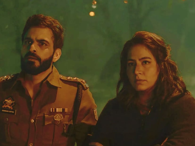  राज्यात सतत होत असलेल्या मुलांच्या अपहरणाचा संबंध दहशतवादाशी जोडला जातो, पण शेवटी कथा एका रहस्यमय वळणावर पोहोचते. या सस्पेन्सचा आनंद तुम्ही नेटफ्लिक्सवरील बारामुला (Baramulla) हा चित्रपट पाहून घेऊ शकता.