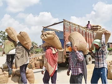 कामगार कायदा बदल 