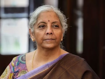 जे 26 वर्षांत घडलं नाही ते निर्मला सीतारमण यांनी करुन दाखवलं, हे बजेट का आहे खास