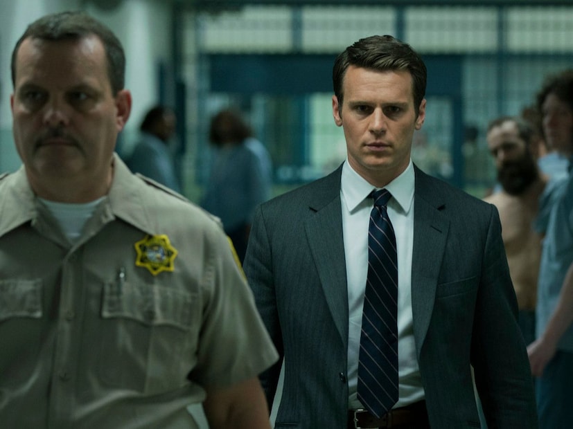  आठ वर्षांपूर्वी आलेल्या एका सीरिजच्या क्लायमॅक्सची चाहते आजही आतुरतेने वाट पाहत आहेत. या सीरिजचा प्रभाव असा होता की लोक आजही तिला विसरू शकलेले नाहीत आणि म्हणूनच ती आजही ओटीटीवर ट्रेंड होत राहते. ही एक दमदार क्राइम-थ्रिलर सीरिज आहे, जी Joe Penhall यांनी तयार केली आणि David Fincher यांसारख्या दिग्दर्शकांनी तिला स्वतःची खास शैली दिली. यात अनेक ताकदीचे कलाकारही दिसतात.